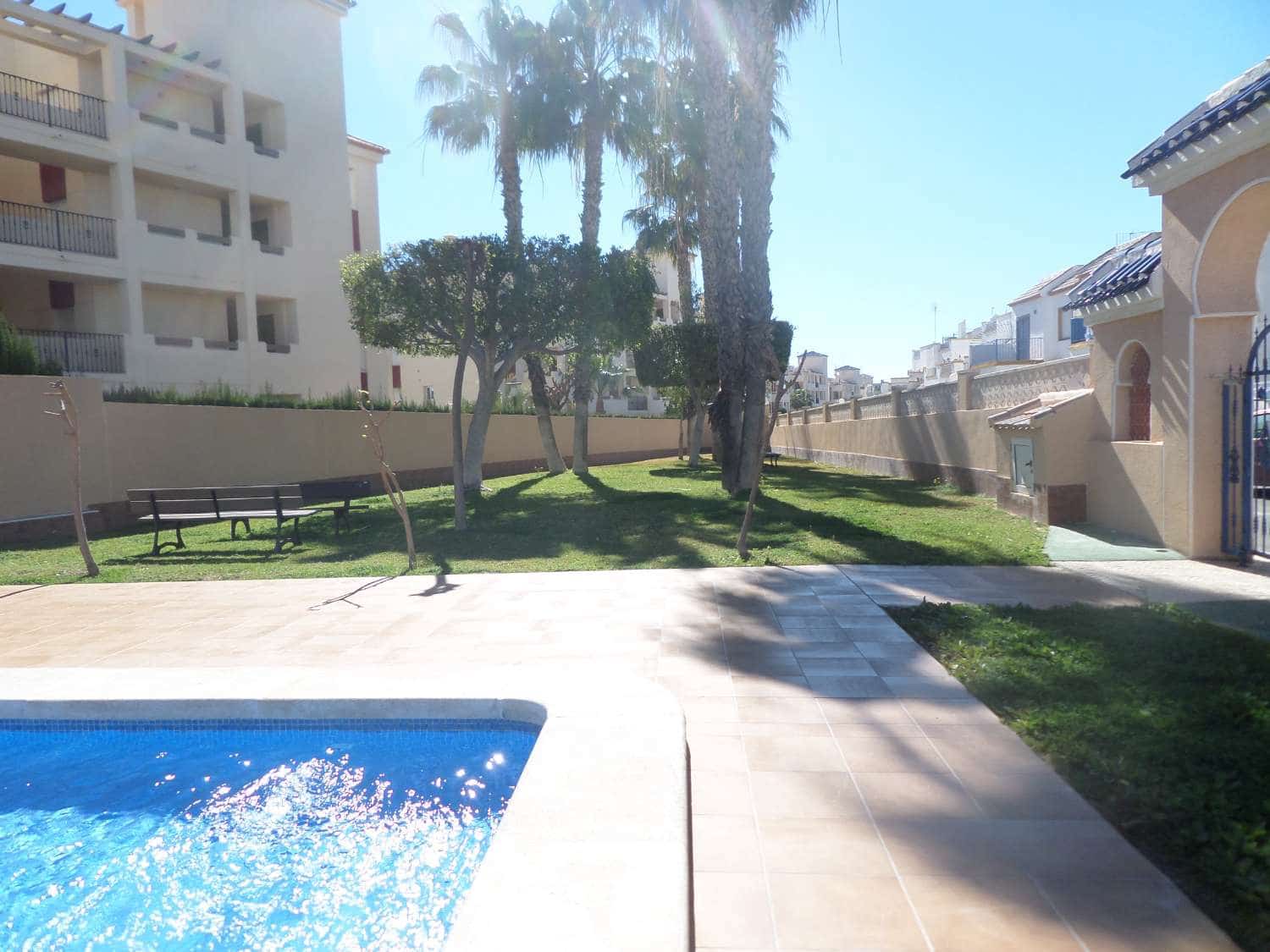2 bedroom Beach Apartment for sale in Orihuela with pool - € 159,000 (Ref: 9828304)