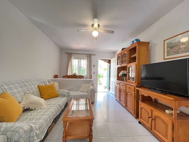 2 quarto Apartamento de Praia para venda em Orihuela com piscina - 155 000 € (Ref: 9828304)