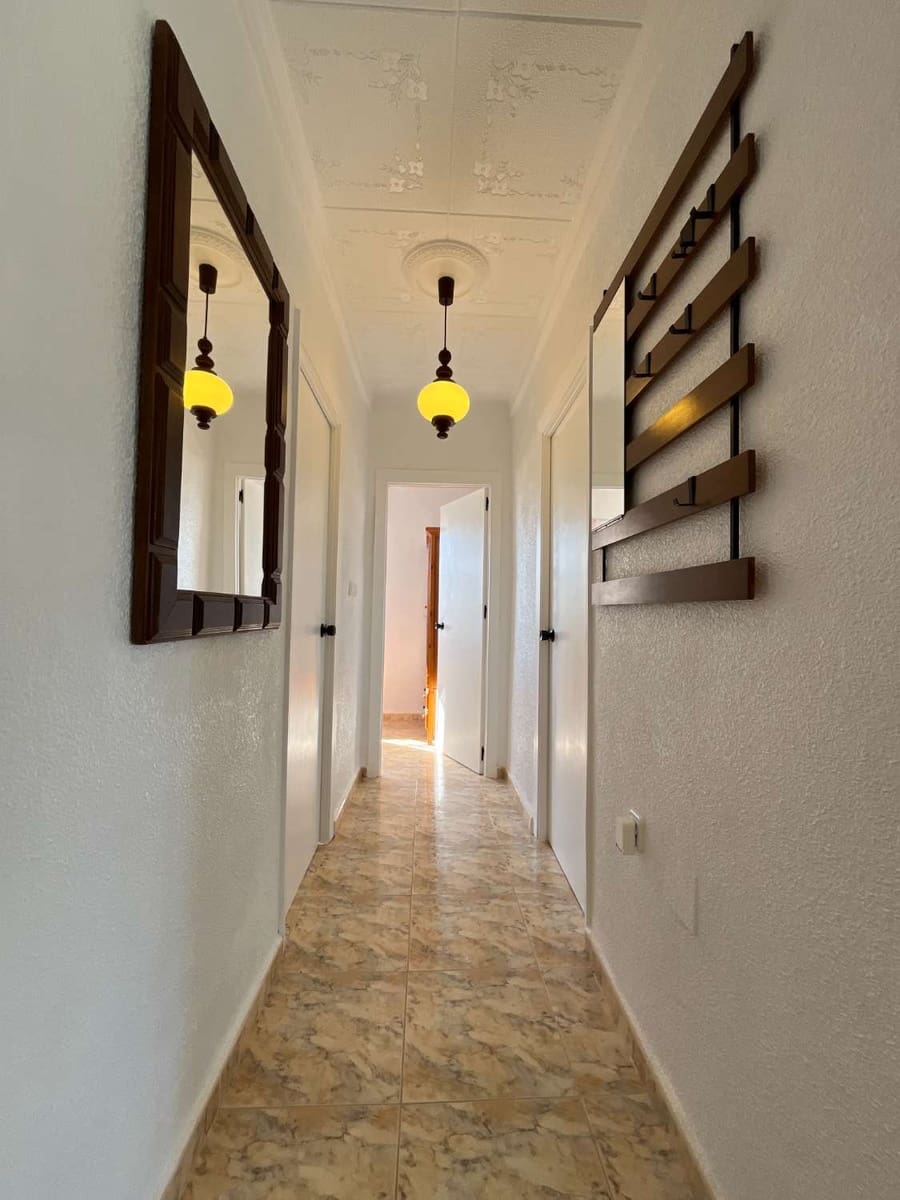 6 slaapkamer Villa te koop in Pilar de la Horadada met zwembad garage - € 489.000 (Ref: 9830743)
