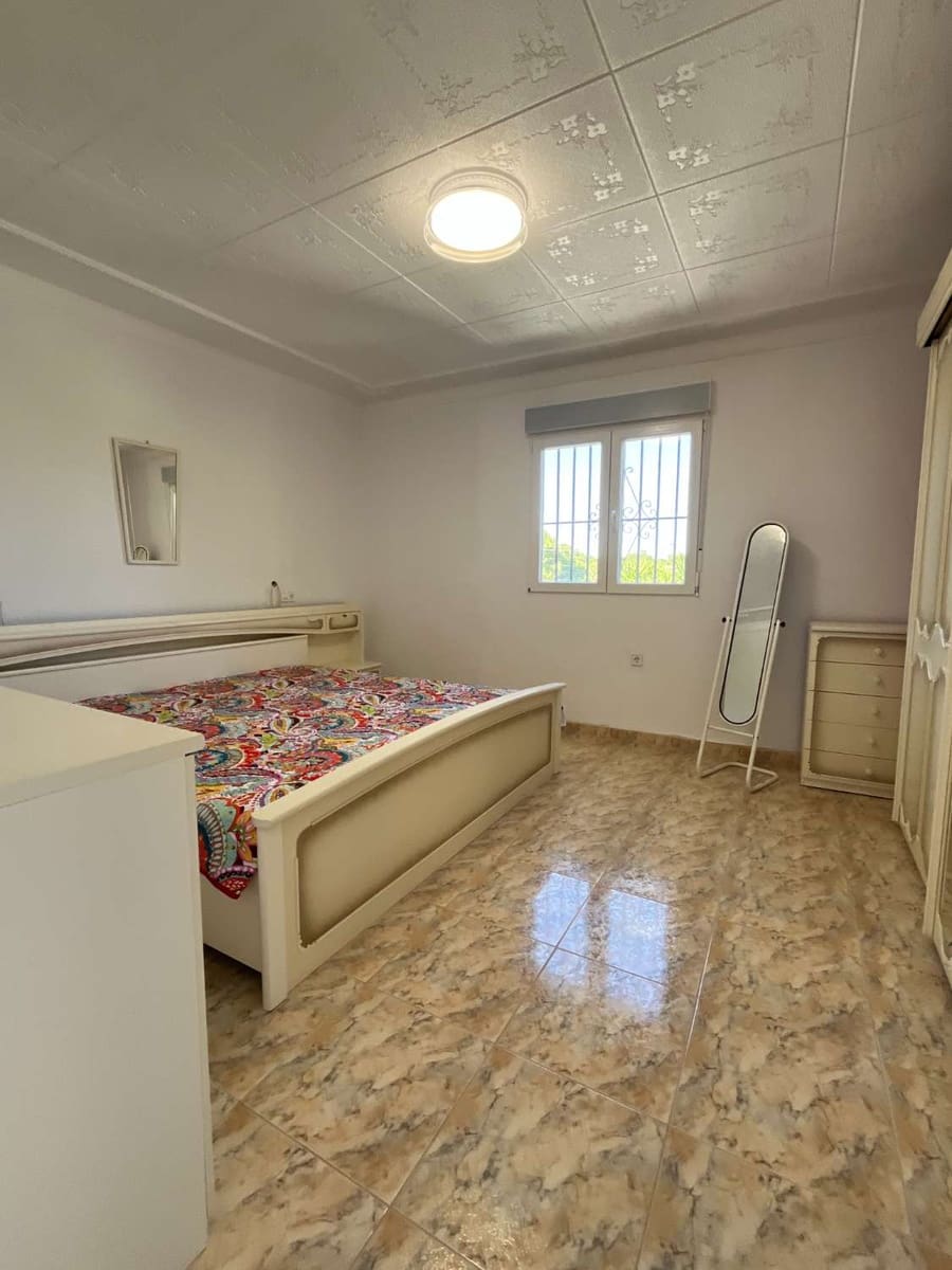 6 slaapkamer Villa te koop in Pilar de la Horadada met zwembad garage - € 489.000 (Ref: 9830743)