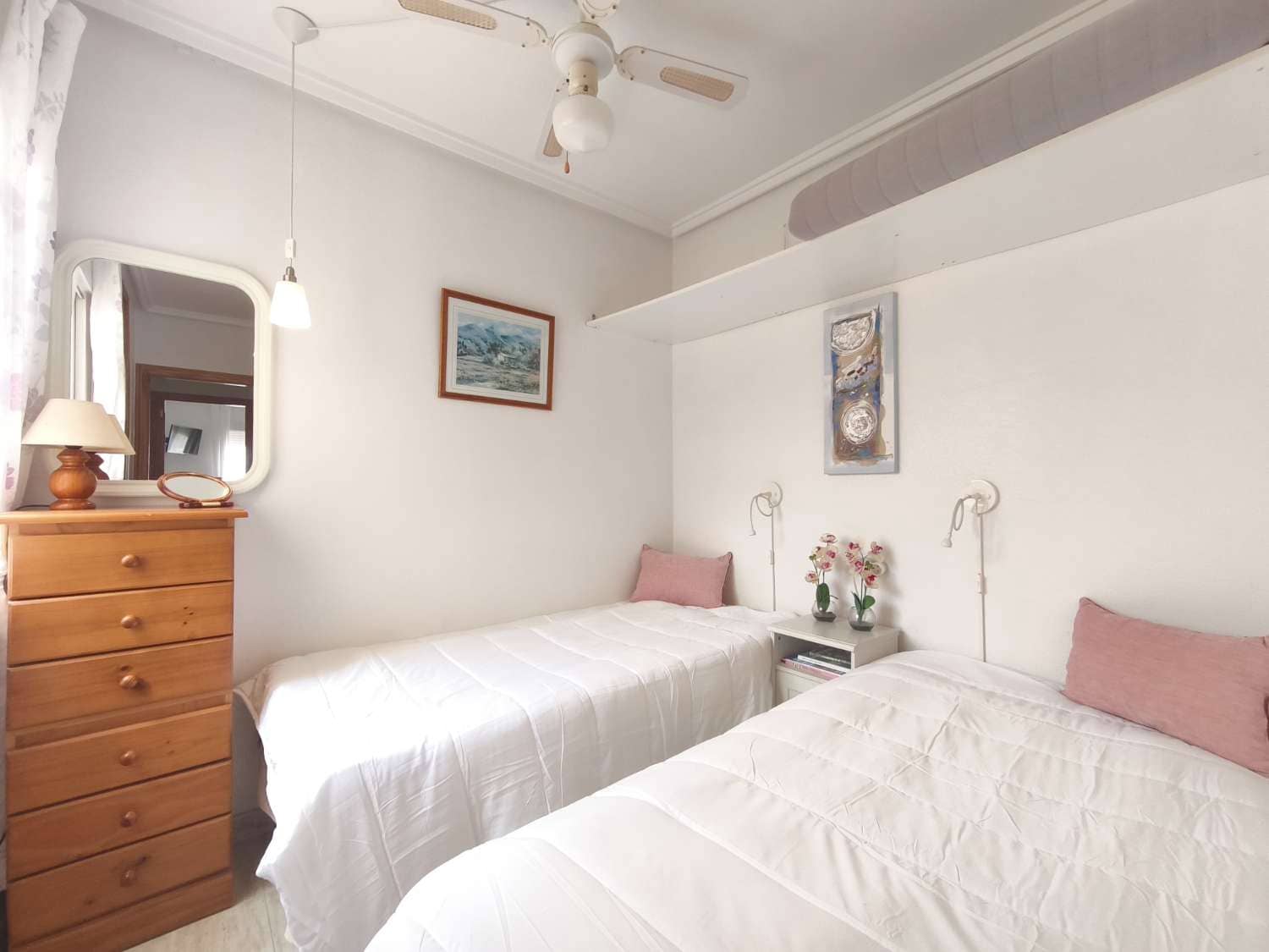 2 bedroom Beach Apartment for sale in Orihuela - € 158,000 (Ref: 9830744)