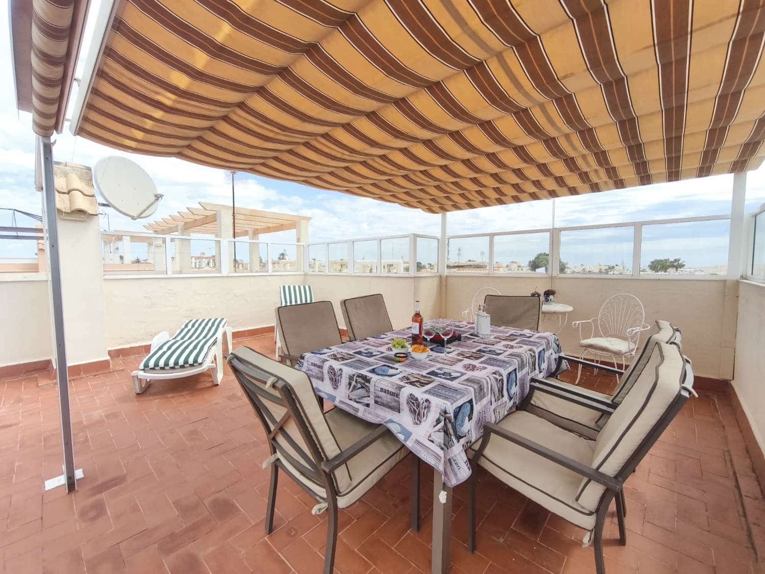 2 bedroom Beach Apartment for sale in Orihuela - € 158,000 (Ref: 9830744)