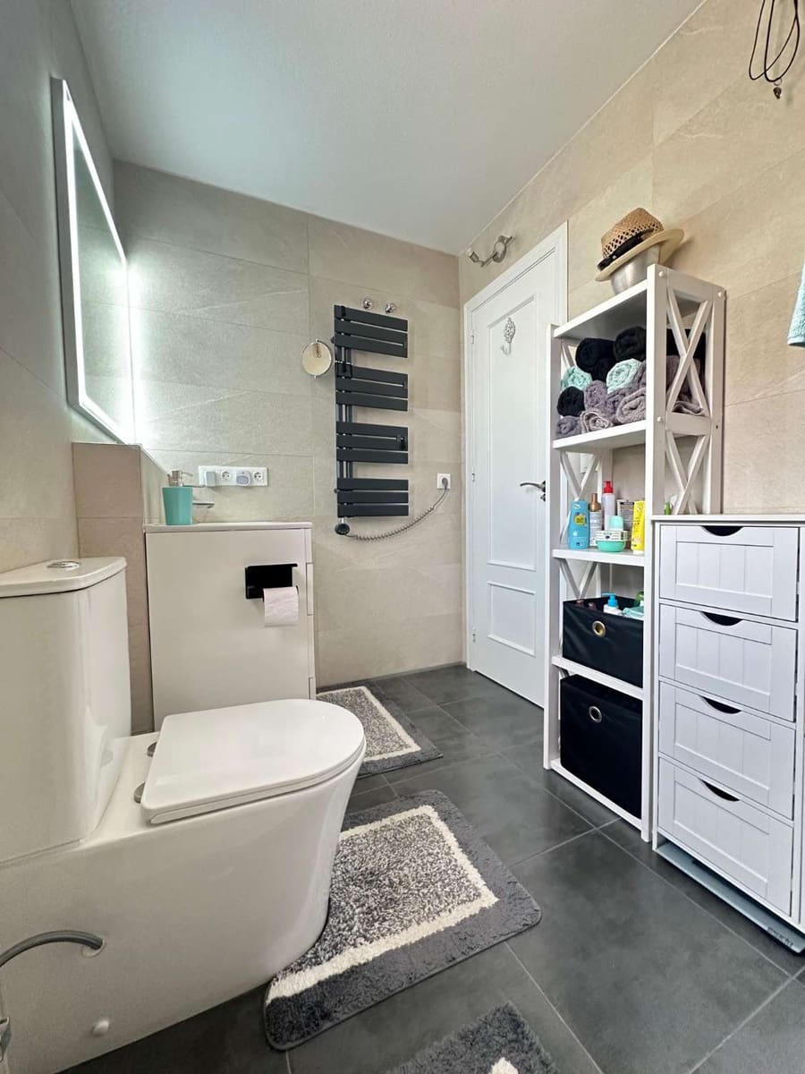 3 bedroom Villa for sale in Orihuela with pool - € 369,000 (Ref: 9840085)