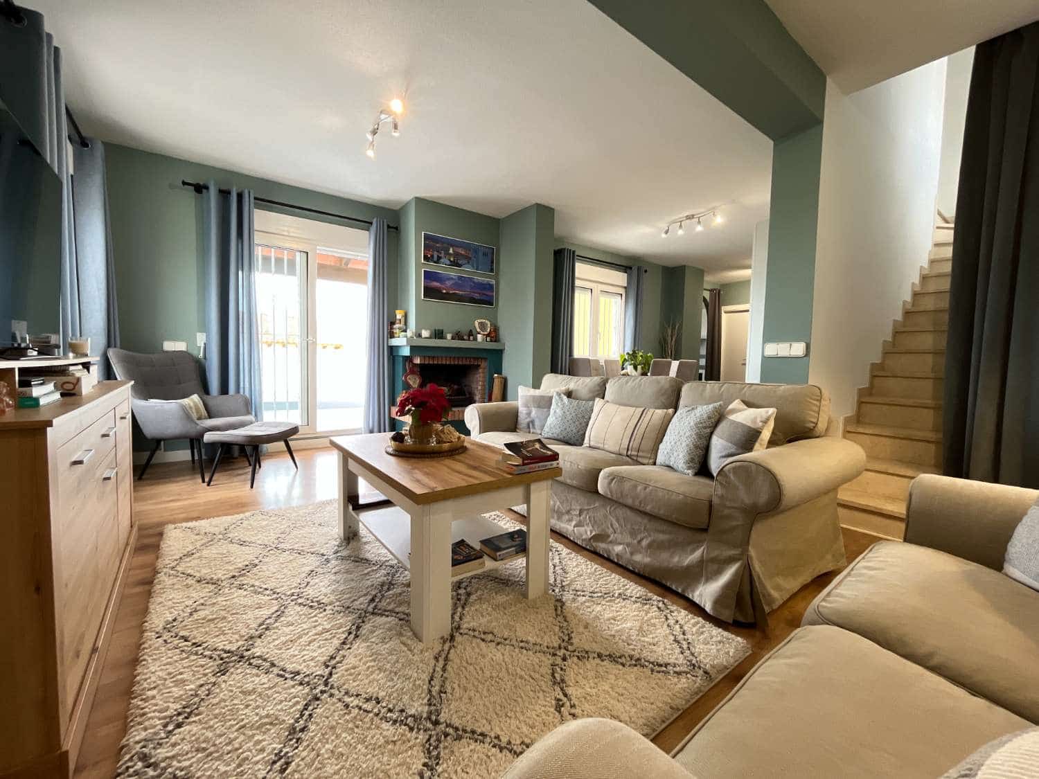 Chalet de 3 habitaciones en San Miguel de Salinas en venta con piscina - 390.000 € (Ref: 9842156)