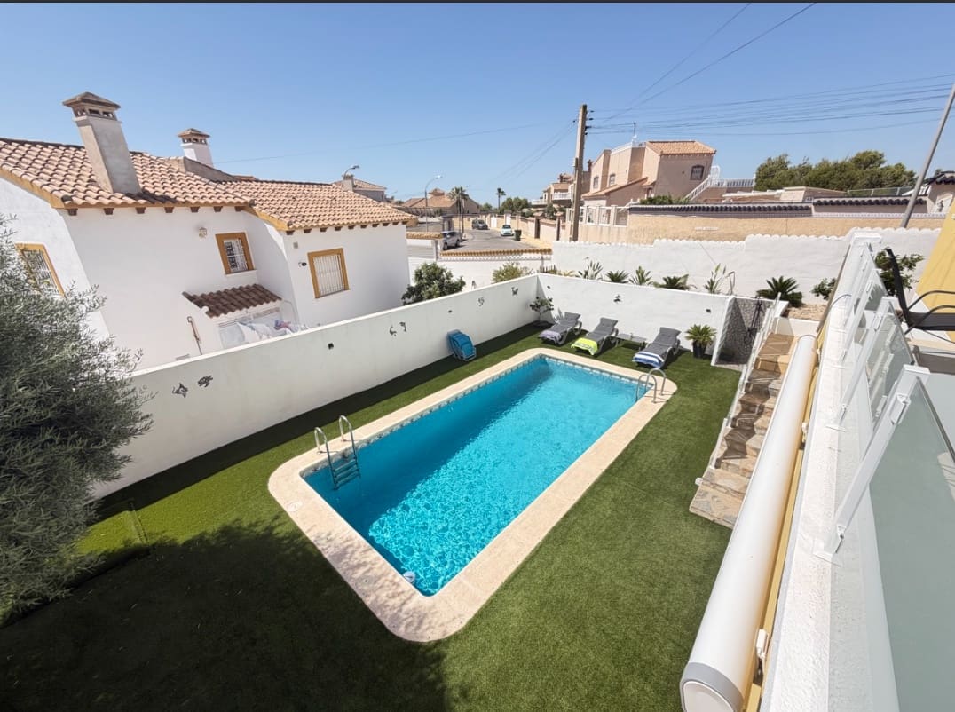 3 camera da letto Villa in vendita in San Miguel de Salinas con piscina - 410.000 € (Rif: 9842156)