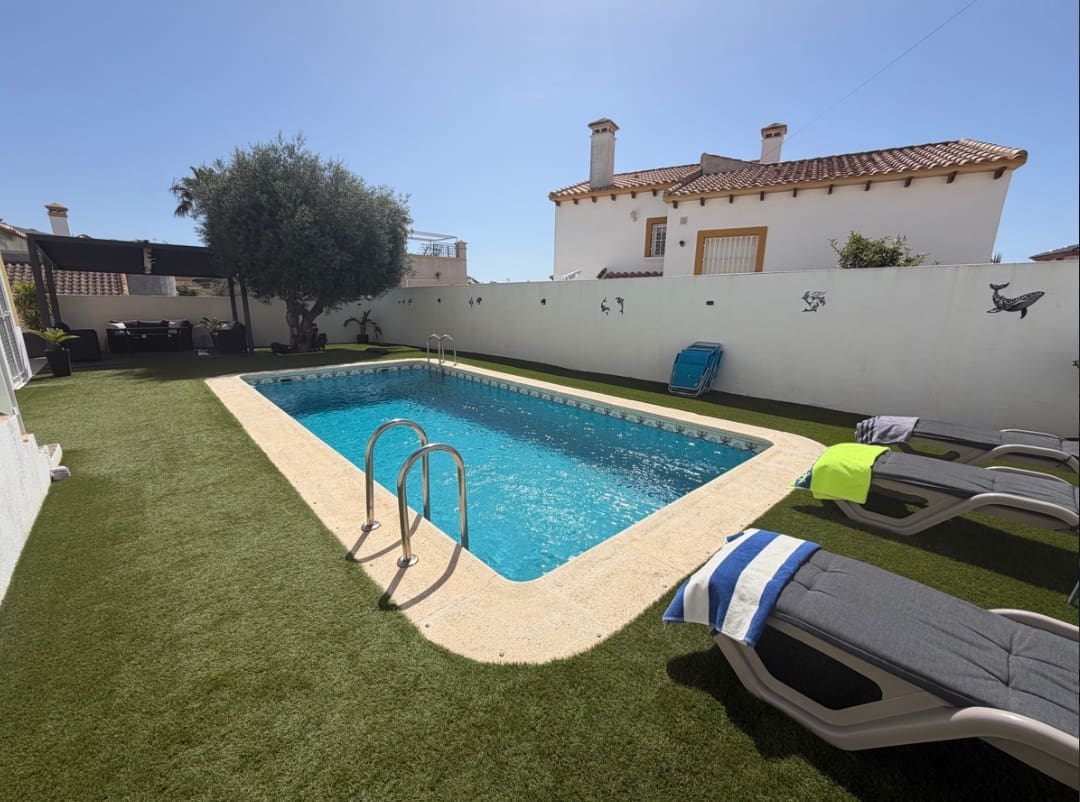 3 camera da letto Villa in vendita in San Miguel de Salinas con piscina - 410.000 € (Rif: 9842156)