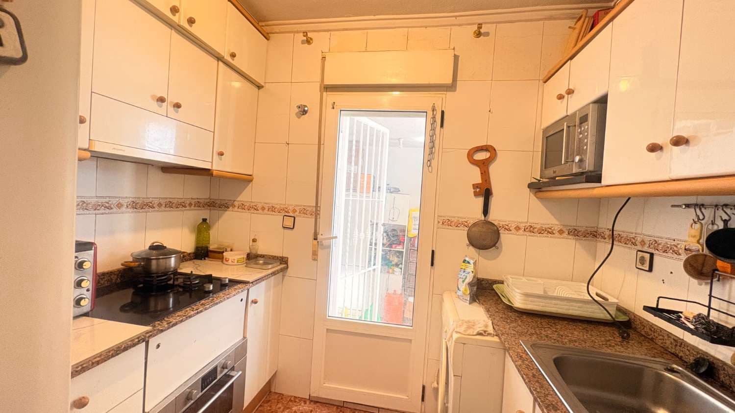 3 slaapkamer Bungalow te koop in Orihuela met zwembad - € 239.500 (Ref: 9859107)