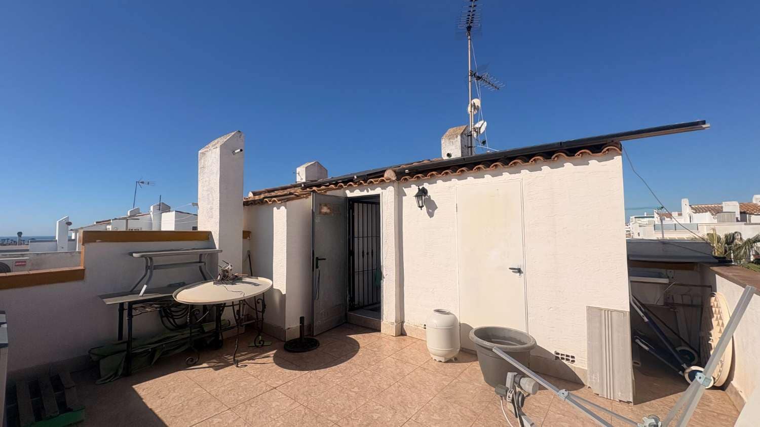3 slaapkamer Bungalow te koop in Orihuela met zwembad - € 239.500 (Ref: 9859107)