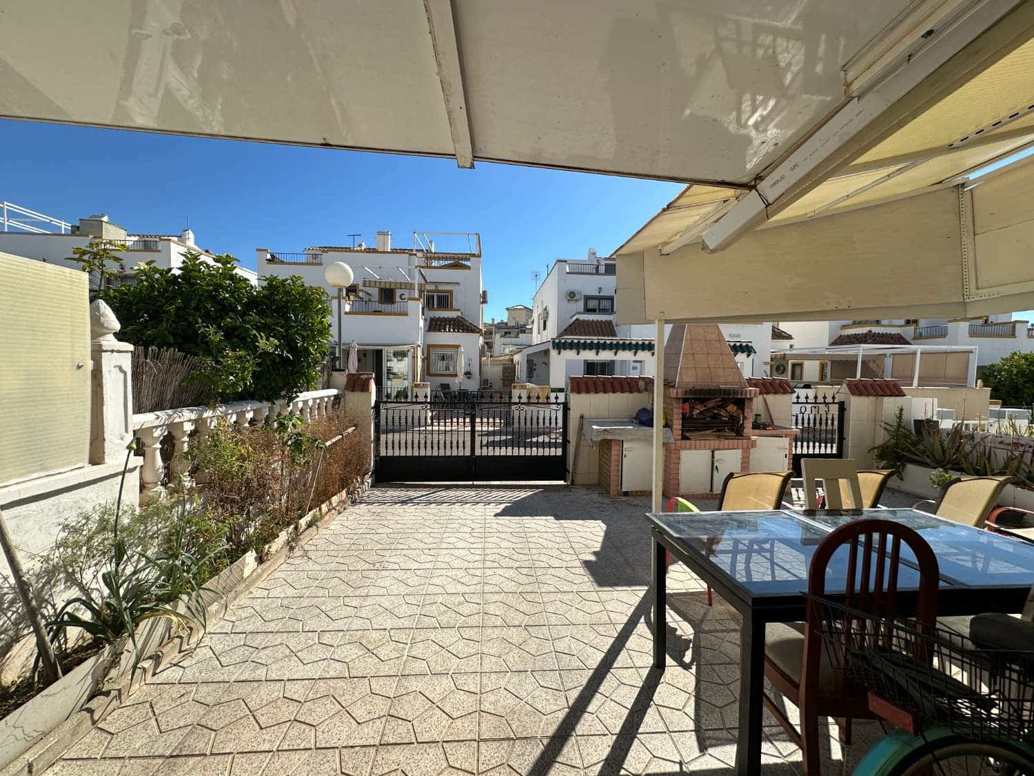 3 slaapkamer Bungalow te koop in Orihuela met zwembad - € 239.500 (Ref: 9859107)
