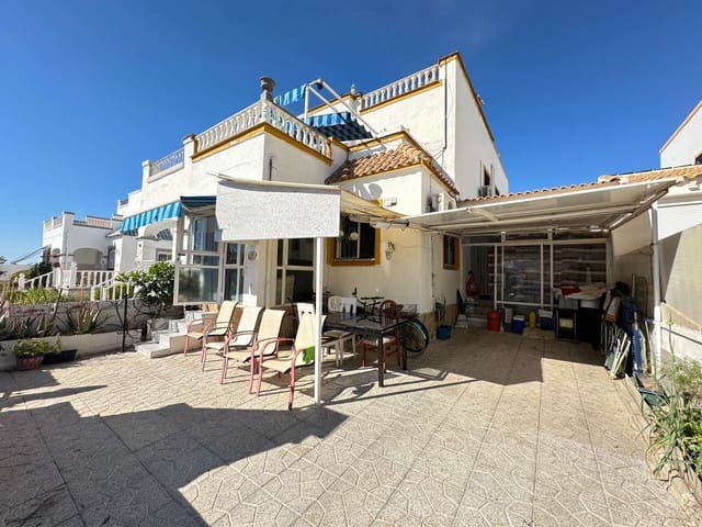 Bungalow de 3 habitaciones en Orihuela en venta con piscina - 239.500 € (Ref: 9859107)