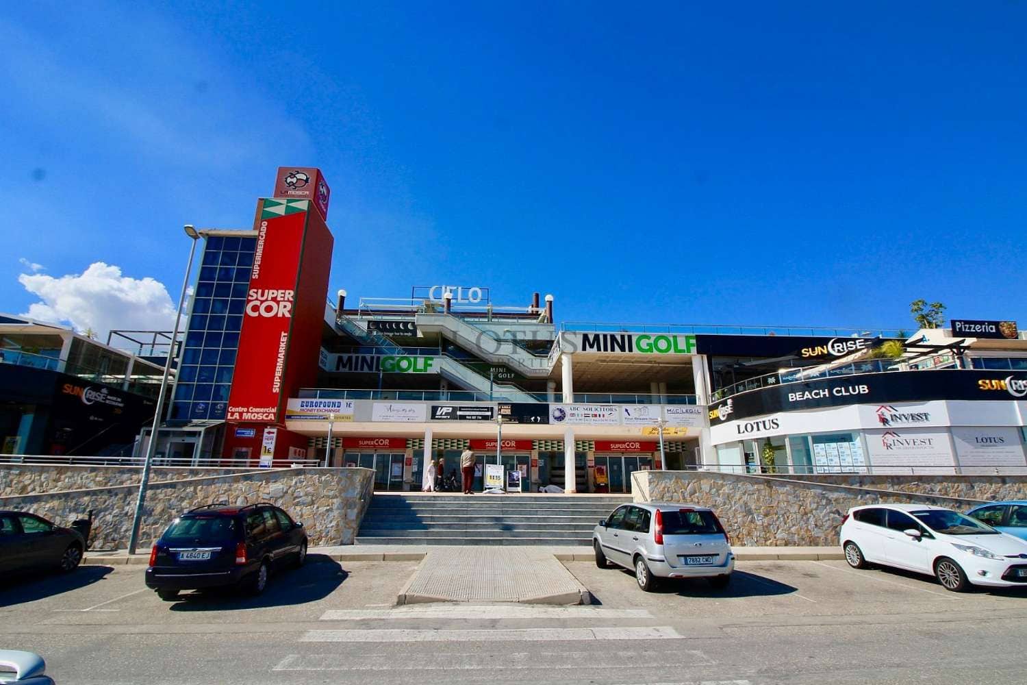 2 soveværelse Strandlejlighed til salg i Orihuela med swimmingpool - € 135.000 (Ref: 9864107)