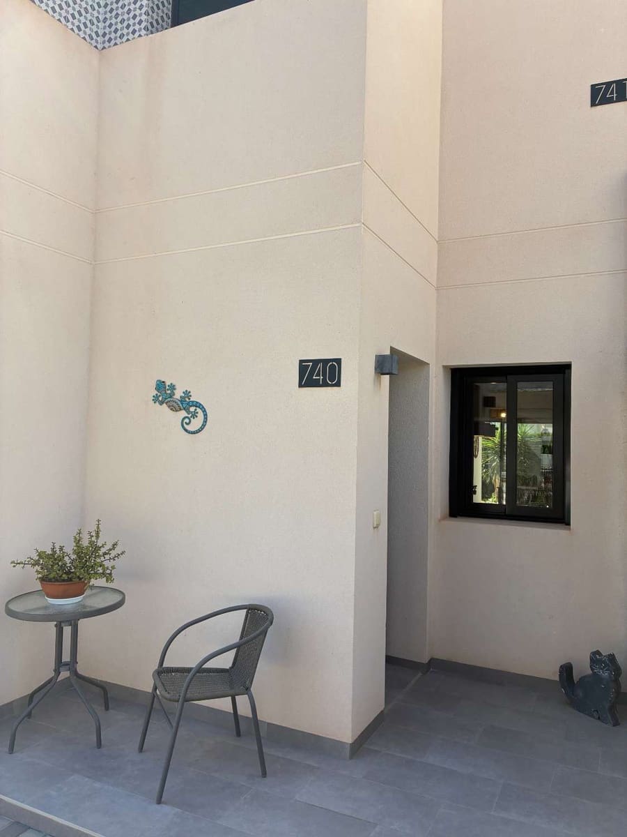 3 bedroom Apartment for sale in San Miguel de Salinas with pool garage - € 279,899 (Ref: 9866556)