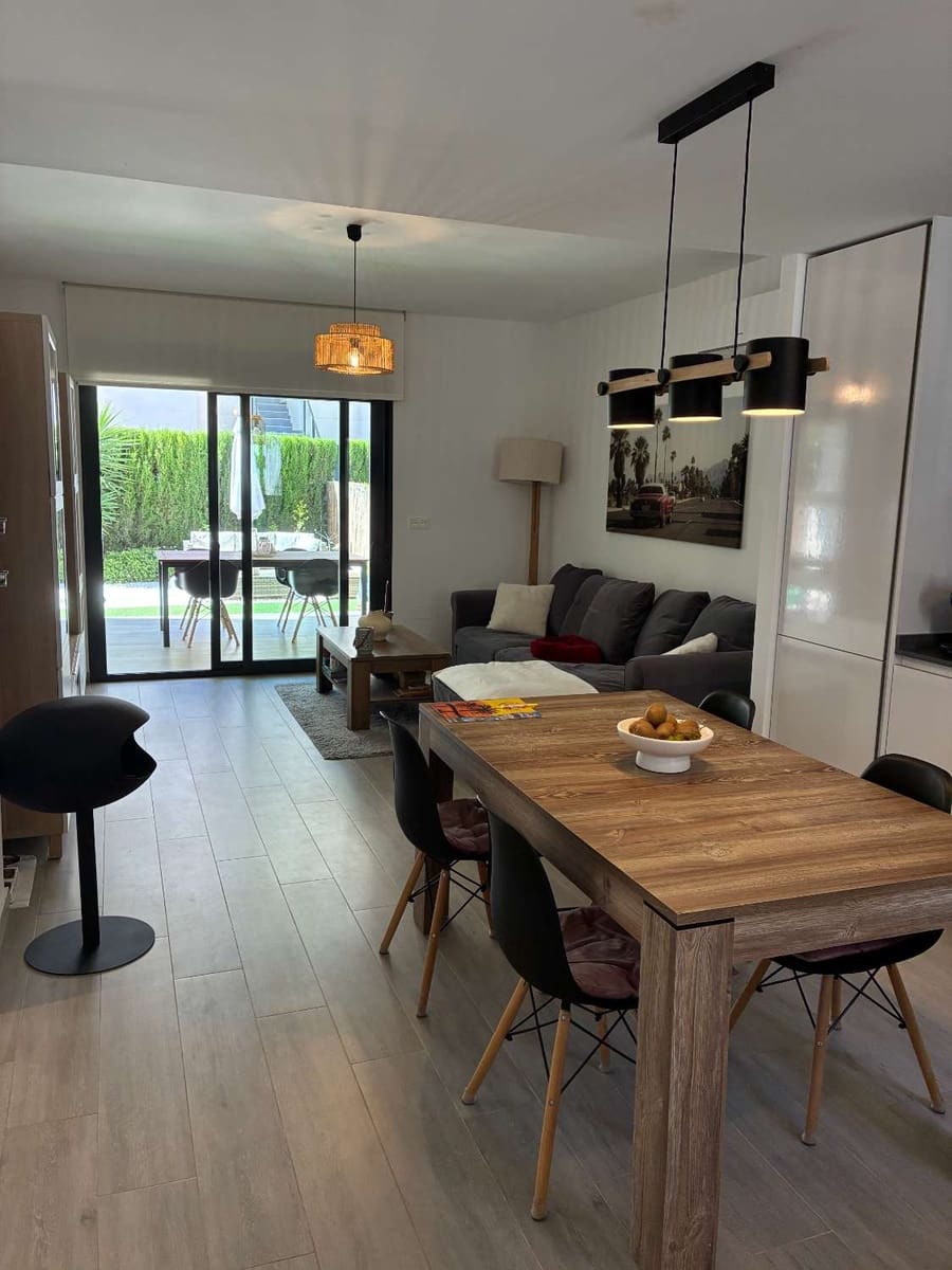 3 bedroom Apartment for sale in San Miguel de Salinas with pool garage - € 279,899 (Ref: 9866556)