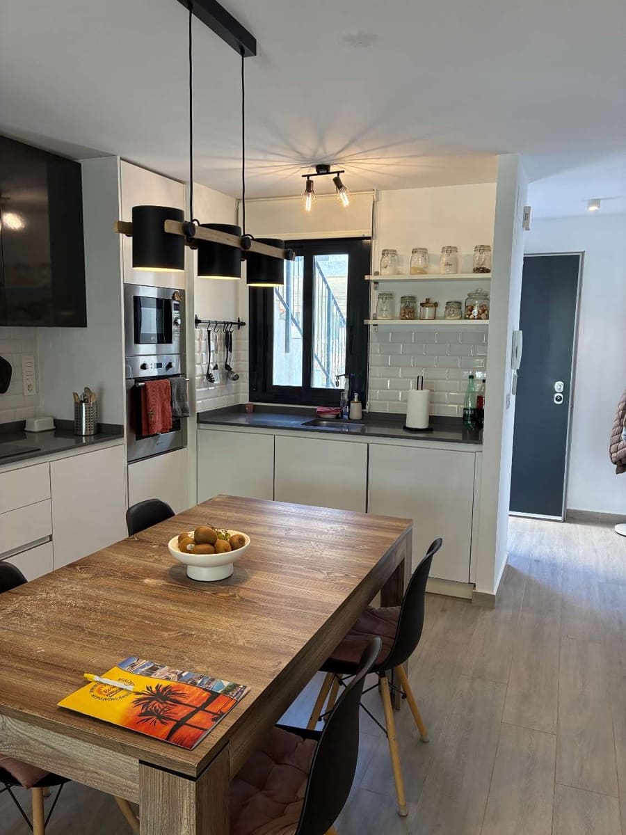 3 bedroom Apartment for sale in San Miguel de Salinas with pool garage - € 279,899 (Ref: 9866556)