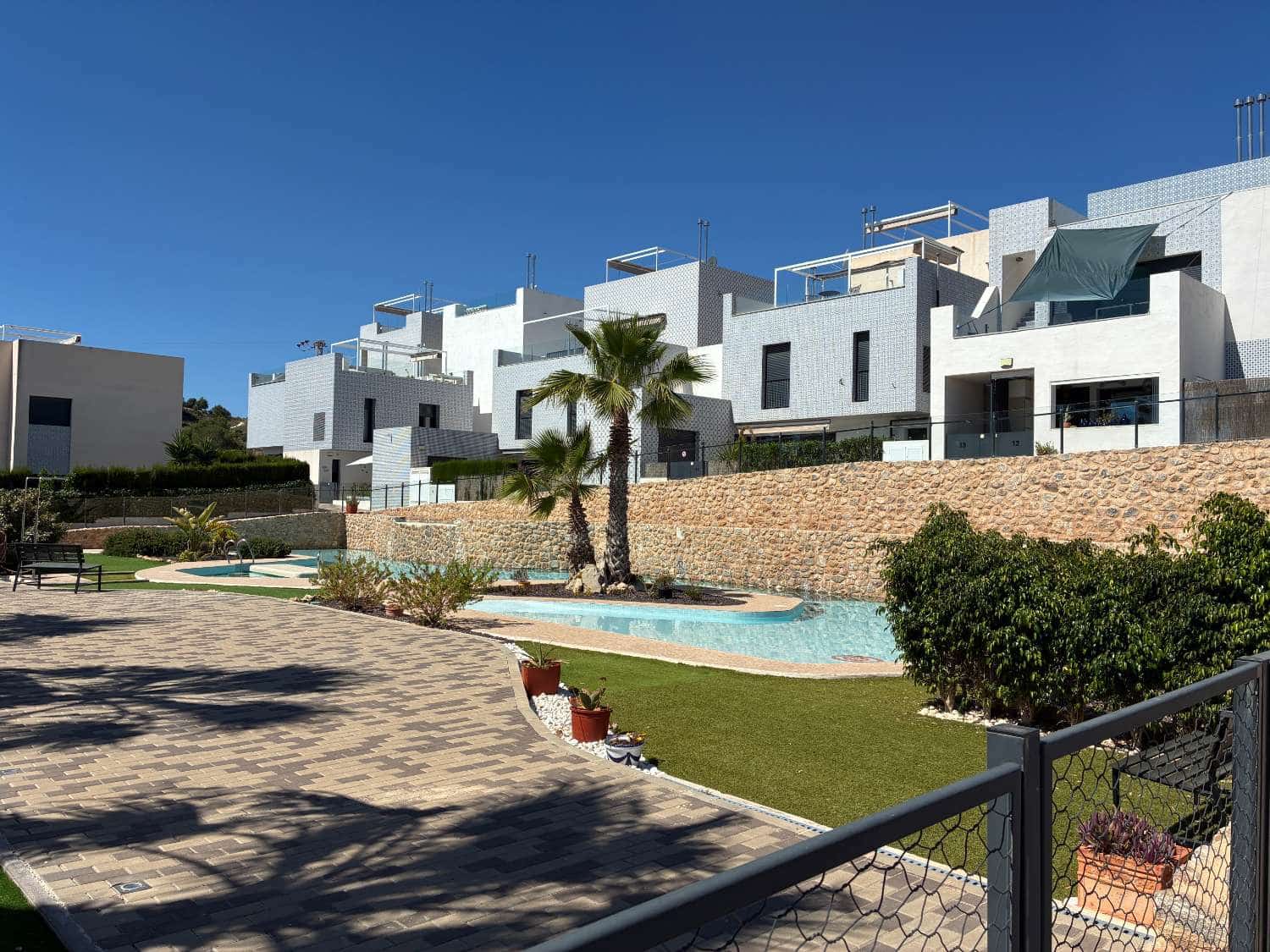 3 bedroom Apartment for sale in San Miguel de Salinas with pool garage - € 279,899 (Ref: 9866556)