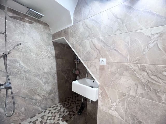 3 soveværelse Rækkehus til salg i Orihuela med swimmingpool - € 234.990 (Ref: 9868187)