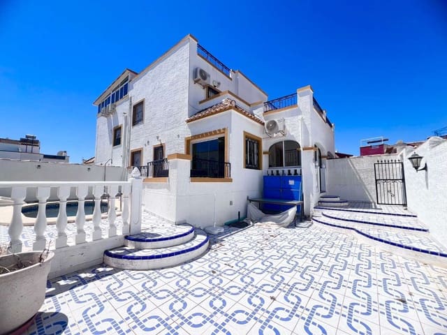 3 soveværelse Rækkehus til salg i Orihuela med swimmingpool - € 234.990 (Ref: 9868187)