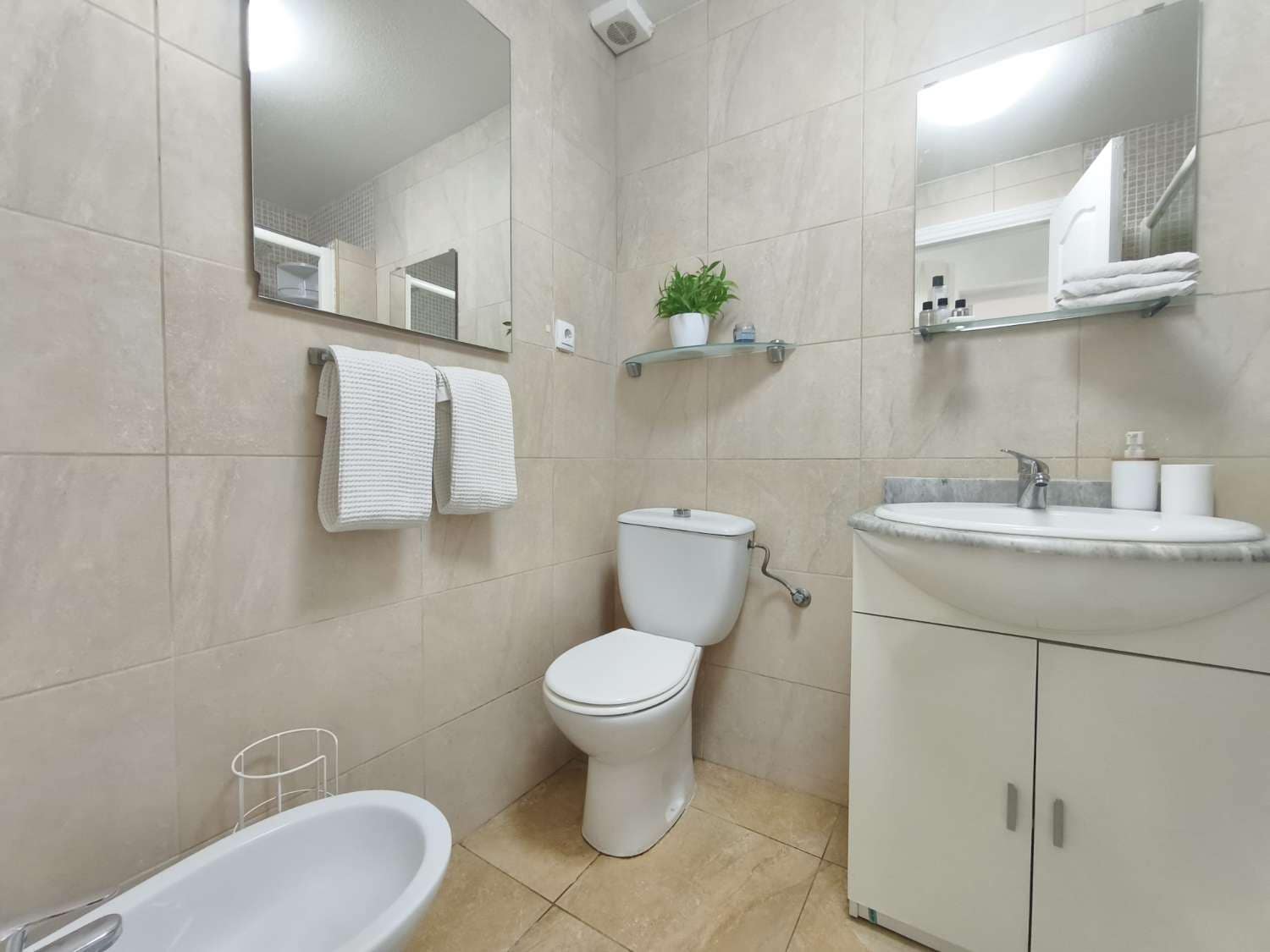 3 sypialnia Apartament przy plaży na sprzedaż w Orihuela z basenem - 169 000 € (Ref: 9868188)