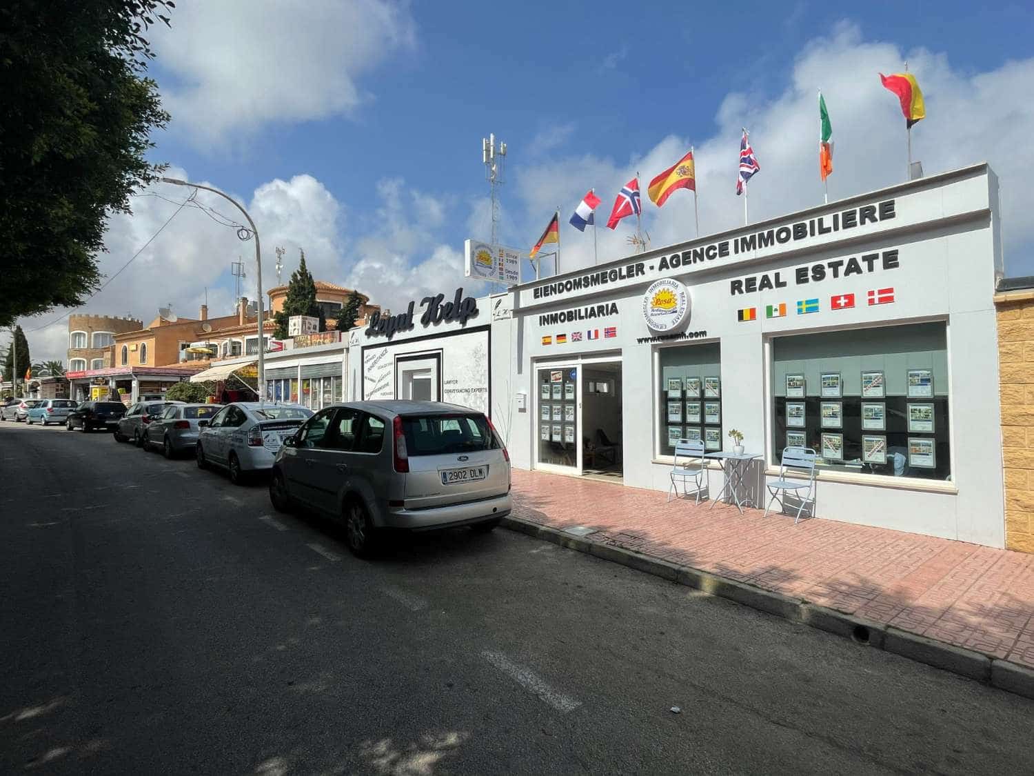 3 sypialnia Apartament przy plaży na sprzedaż w Orihuela z basenem - 169 000 € (Ref: 9868188)