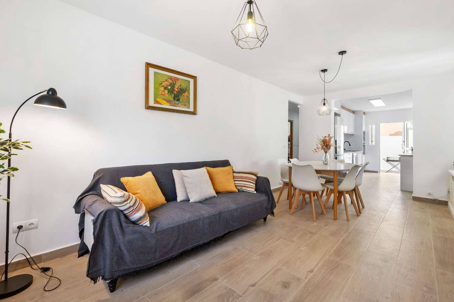 3 bedroom Villa for sale in Orihuela with garage - € 339,000 (Ref: 9880603)