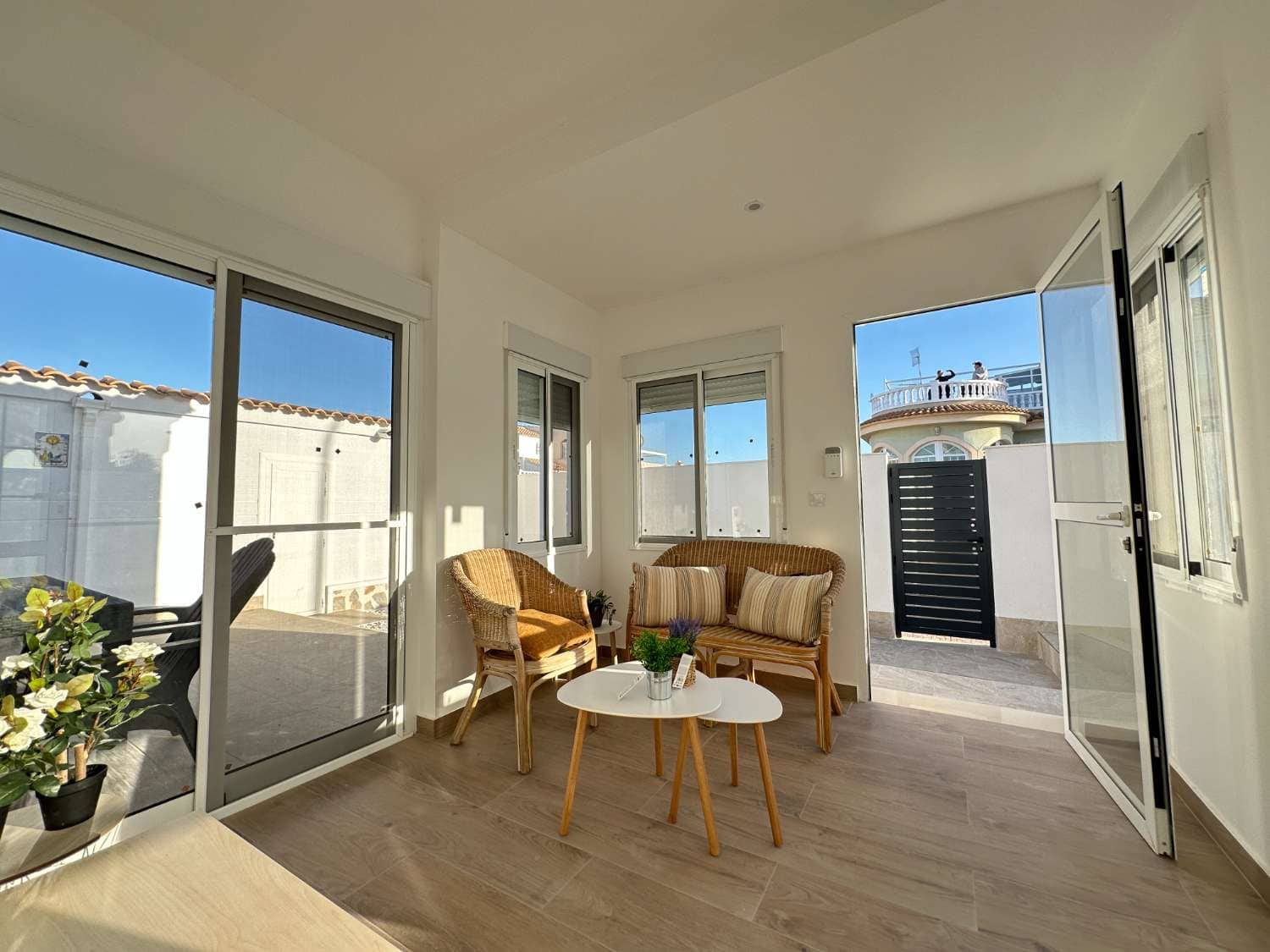 3 bedroom Villa for sale in Orihuela with garage - € 339,000 (Ref: 9880603)