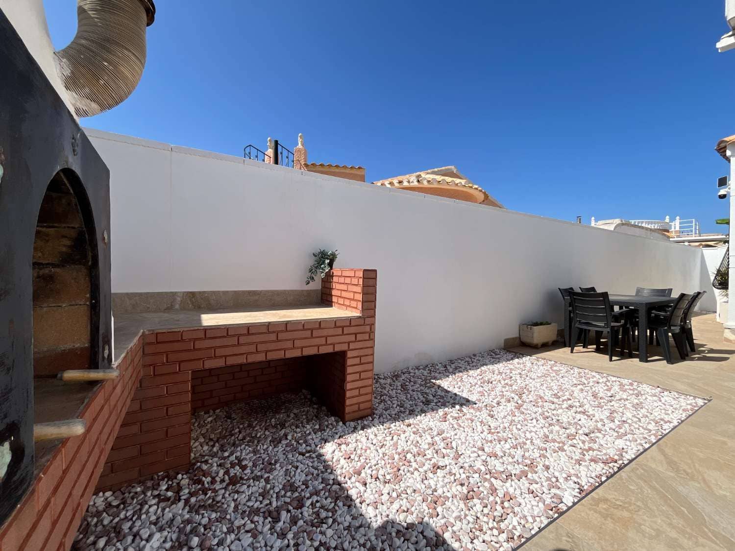 3 bedroom Villa for sale in Orihuela with garage - € 339,000 (Ref: 9880603)