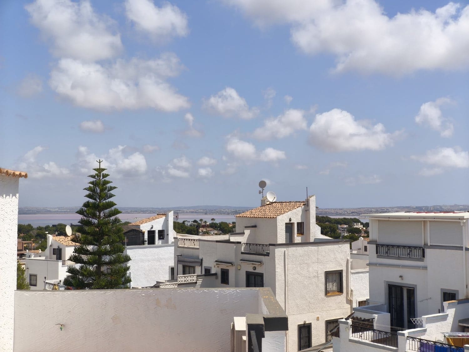 3 bedroom Terraced Villa for sale in Orihuela with pool - € 244,000 (Ref: 9895788)