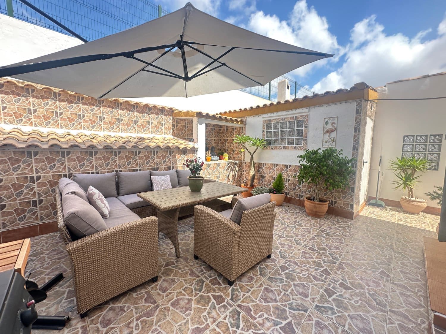 3 bedroom Terraced Villa for sale in Orihuela with pool - € 244,000 (Ref: 9895788)