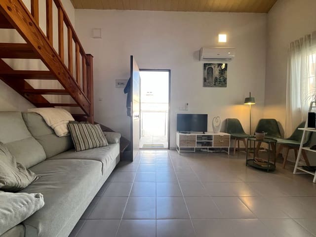 2 quarto Bungalow para venda em Orihuela - 179 900 € (Ref: 9899255)