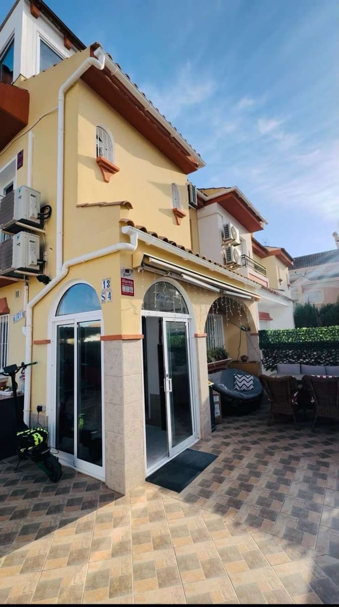 3 sovrum Lägenhet till salu i Orihuela - 229 000 € (Ref: 9902836)