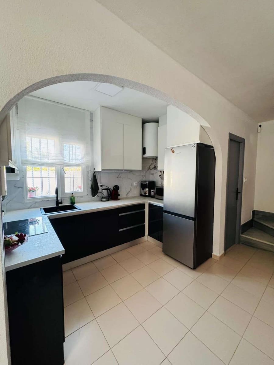 3 sovrum Lägenhet till salu i Orihuela - 229 000 € (Ref: 9902836)