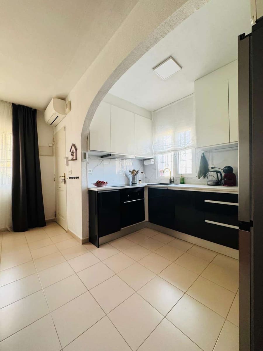3 sovrum Lägenhet till salu i Orihuela - 229 000 € (Ref: 9902836)