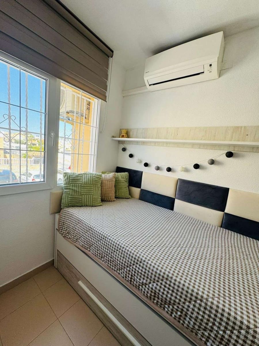 3 sovrum Lägenhet till salu i Orihuela - 229 000 € (Ref: 9902836)