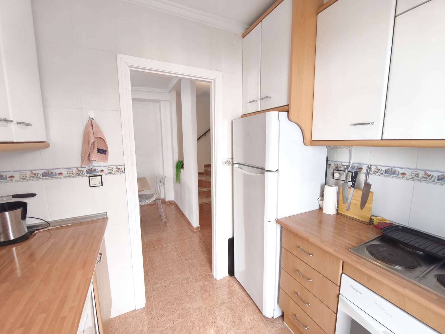 Piso de 3 habitaciones en Orihuela en venta con piscina - 235.000 € (Ref: 9907002)