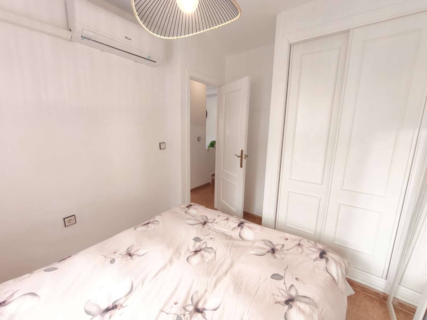 Piso de 3 habitaciones en Orihuela en venta con piscina - 235.000 € (Ref: 9907002)