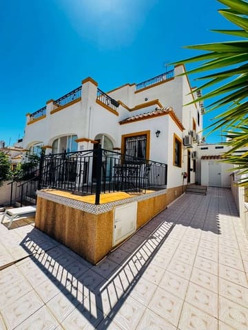 Piso de 3 habitaciones en Orihuela en venta con piscina - 235.000 € (Ref: 9907002)