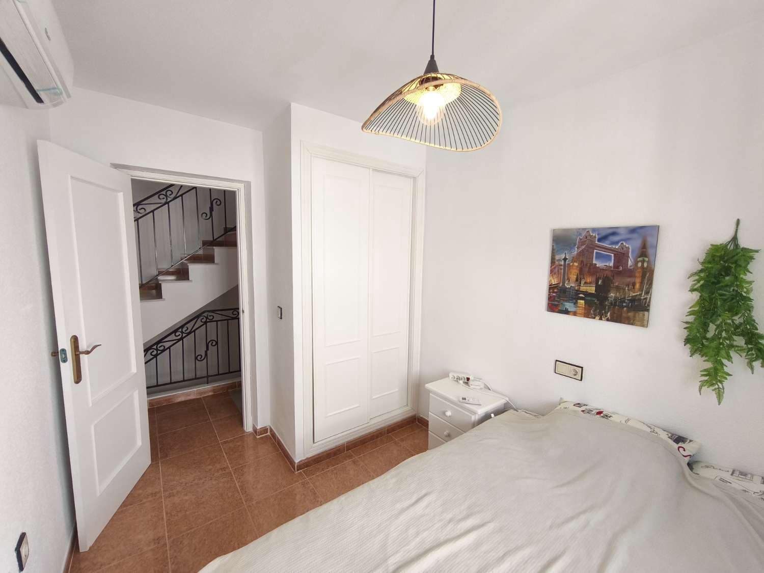 Piso de 3 habitaciones en Orihuela en venta con piscina - 235.000 € (Ref: 9907002)