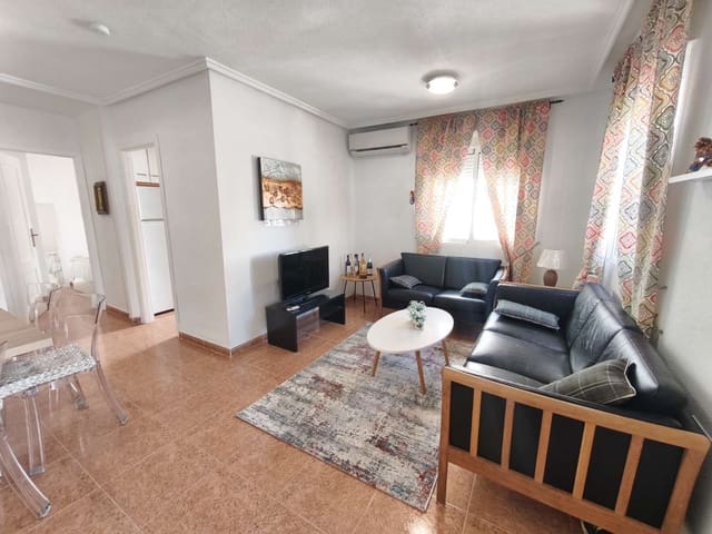 Piso de 3 habitaciones en Orihuela en venta con piscina - 235.000 € (Ref: 9907002)