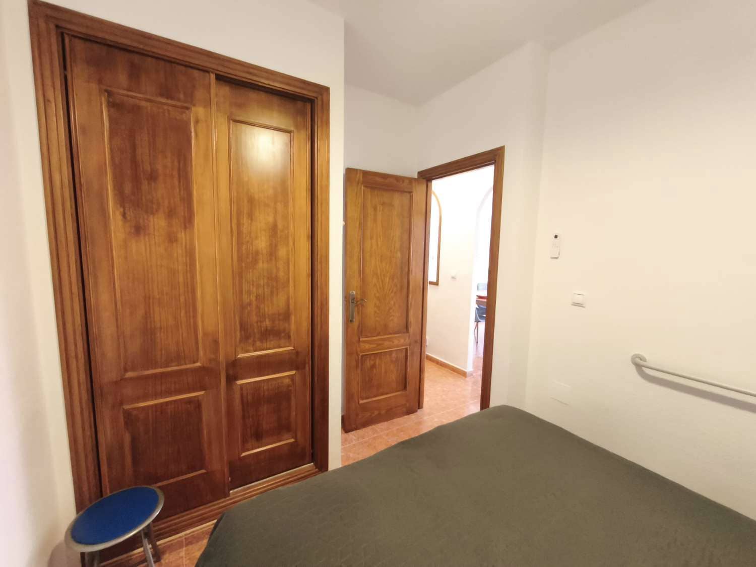 Piso de 3 habitaciones en Orihuela en venta con piscina - 239.900 € (Ref: 9907003)
