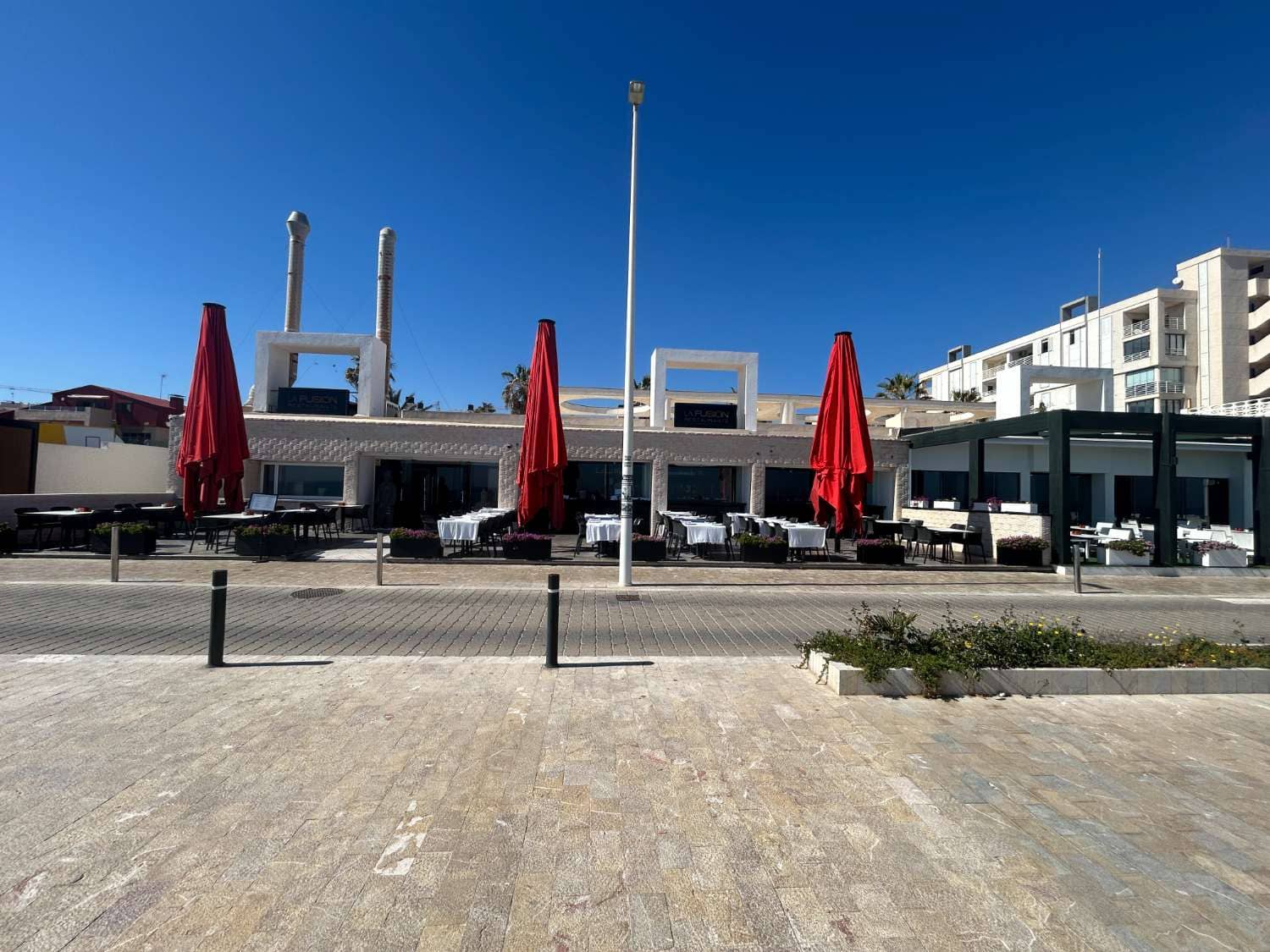 5 sovrum Villa till salu i Torrevieja med pool - 1 170 000 € (Ref: 9912532)