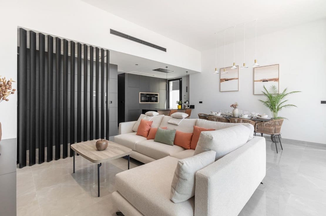 3 bedroom Villa for sale in Orihuela with pool - € 725,000 (Ref: 9915269)