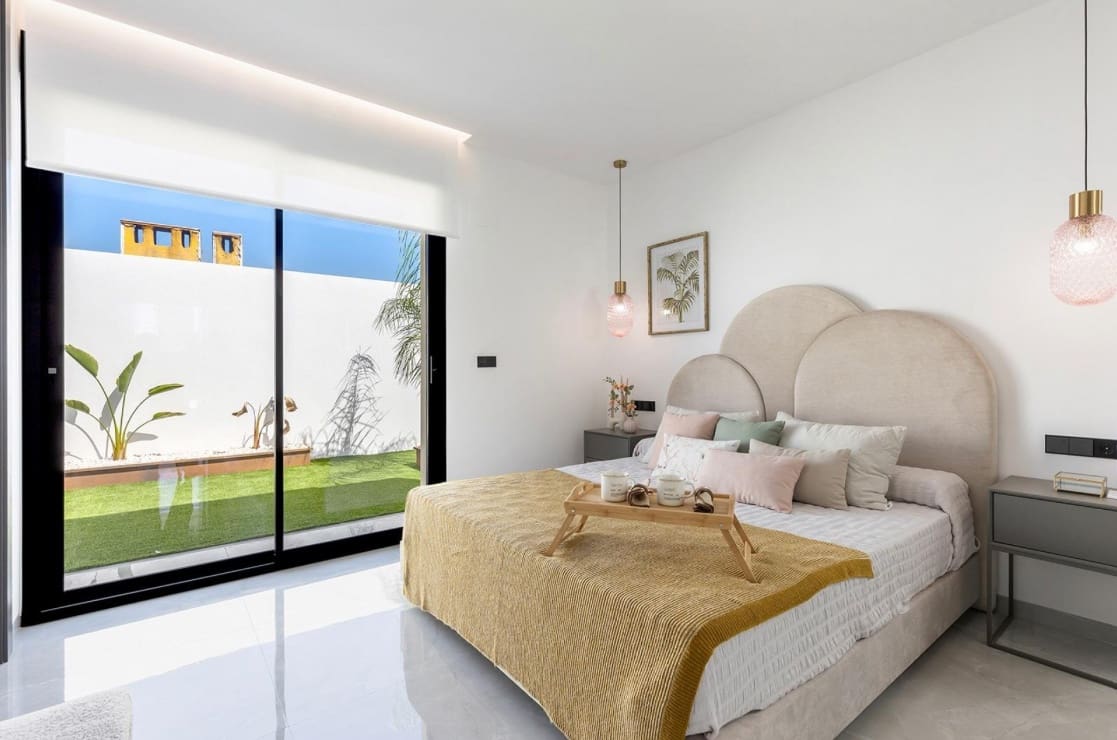 3 bedroom Villa for sale in Orihuela with pool - € 725,000 (Ref: 9915269)