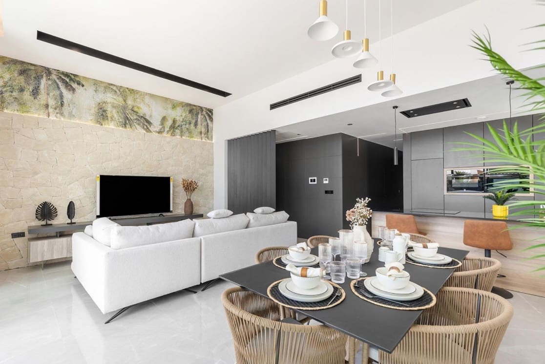 3 bedroom Villa for sale in Orihuela with pool - € 725,000 (Ref: 9915269)