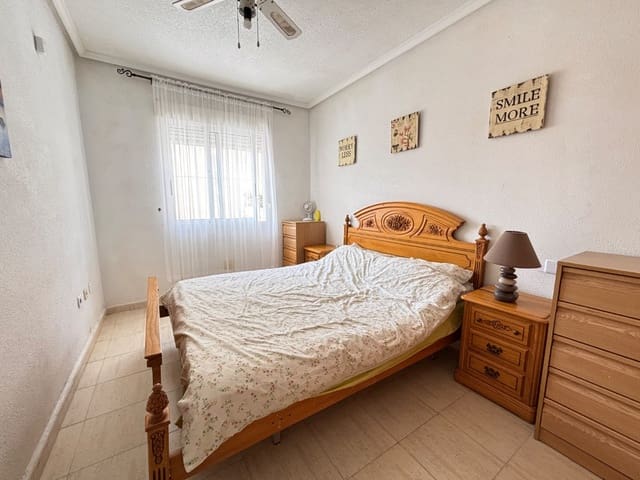 2 sovrum Strandlägenhet till salu i Orihuela med pool - 144 000 € (Ref: 9915270)