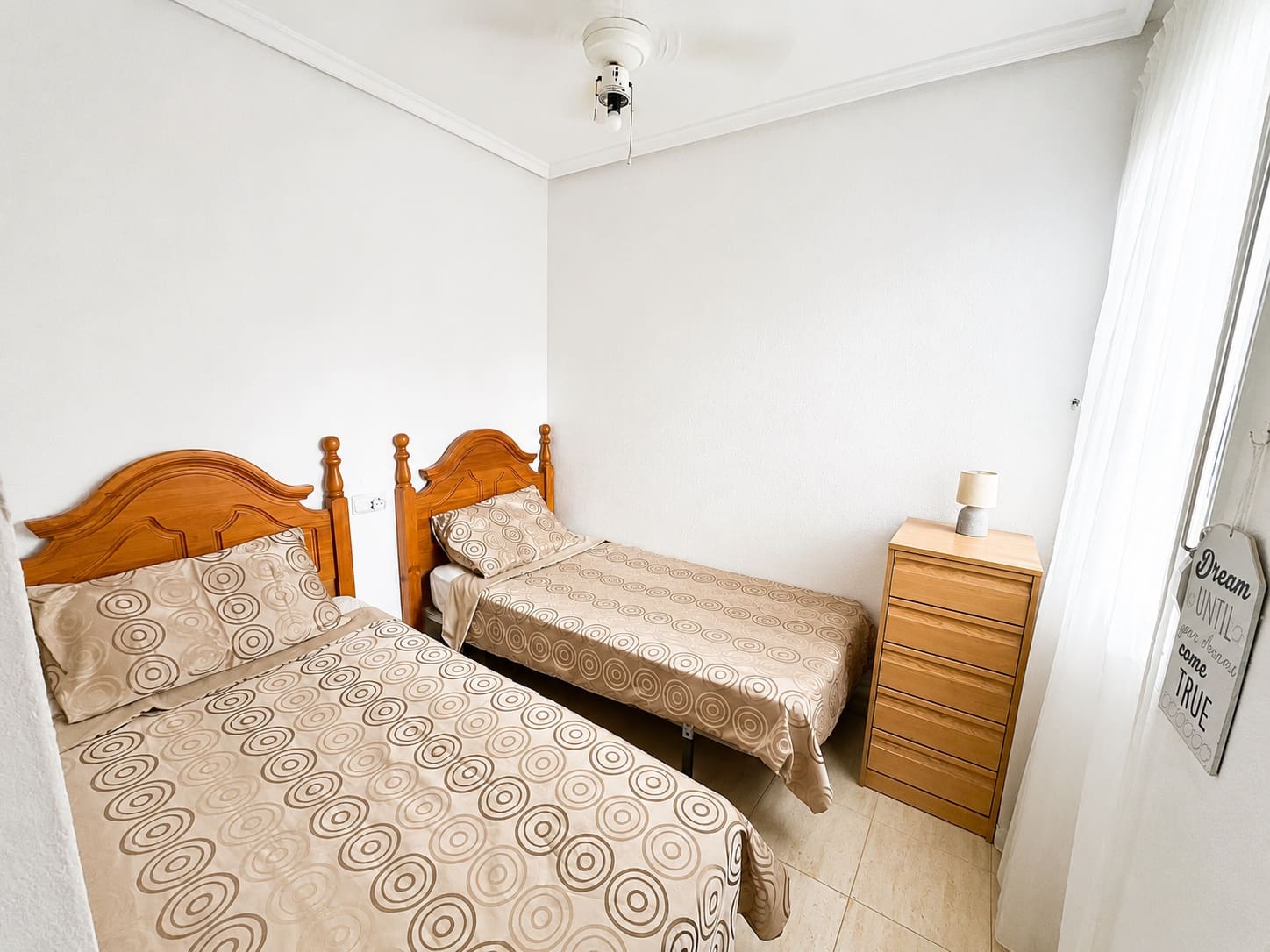 2 camera da letto Appartamento sulla Spiaggia in vendita in Orihuela con piscina - 144.000 € (Rif: 9915270)