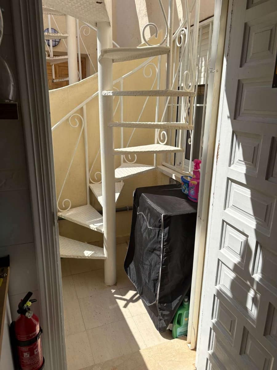 2 chambre Appartement à vendre à La Florida avec piscine - 179 000 € (Ref: 9939376)