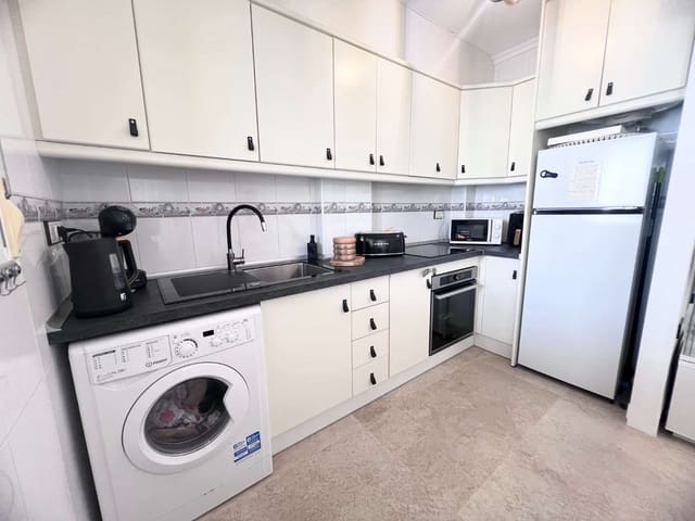 2 soverom Strandleiligheter til salgs i Orihuela med svømmebasseng - € 159 000 (Ref: 9947005)