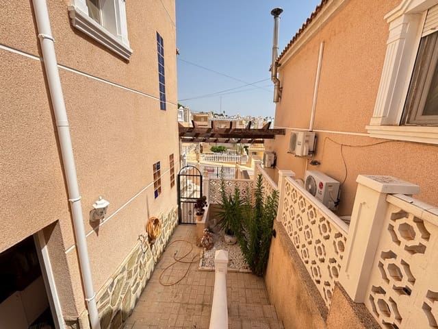 Piso de 3 habitaciones en Orihuela en venta - 239.000 € (Ref: 9949208)