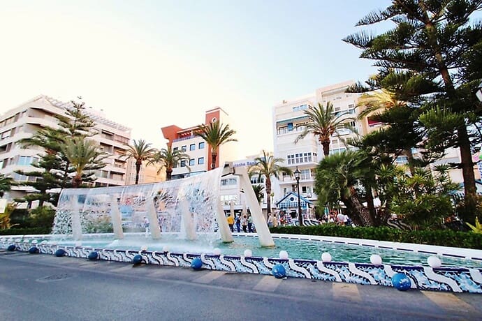 Piso de 2 habitaciones en Torrevieja en venta - 145.000 € (Ref: 9949209)