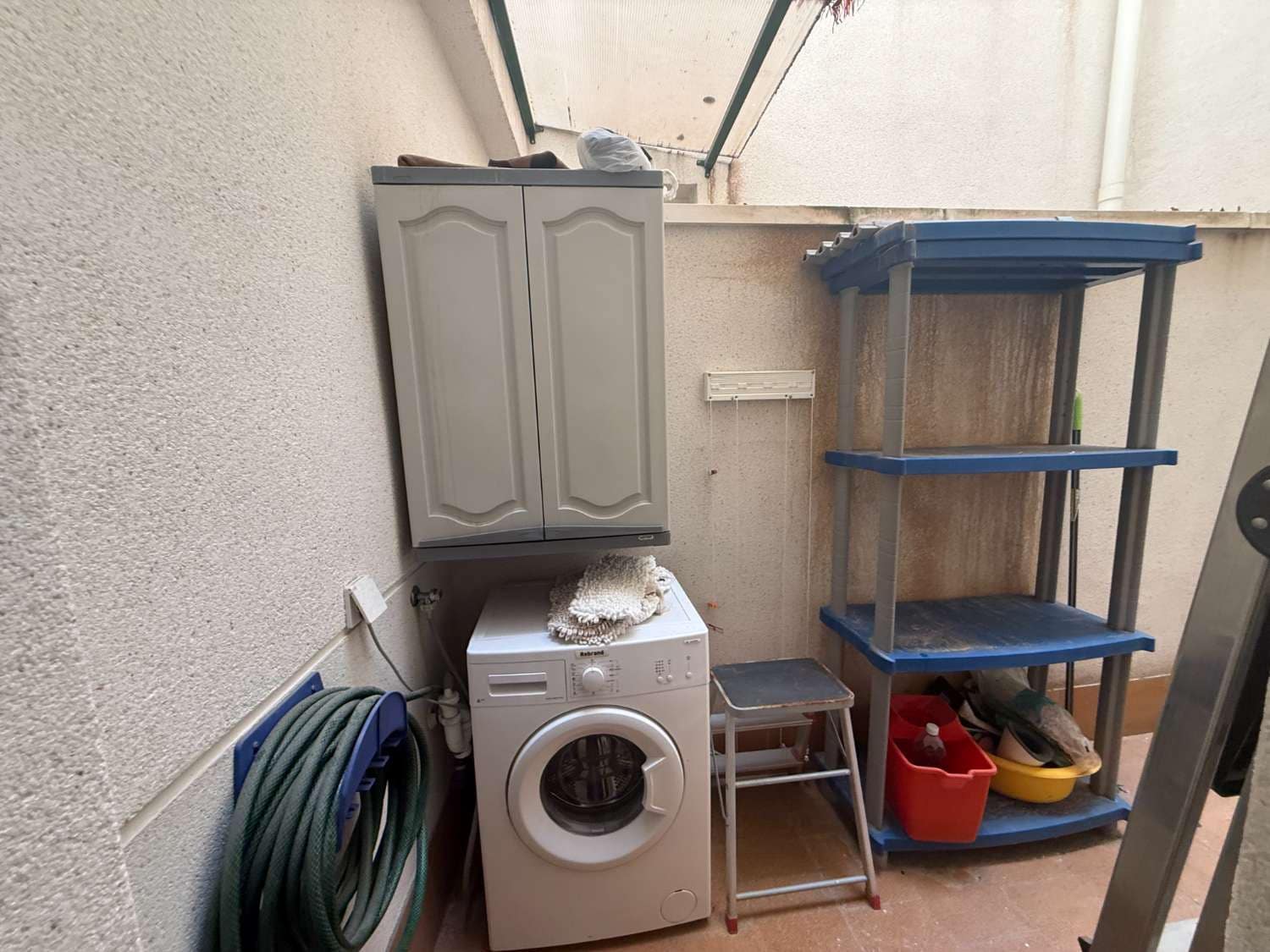 Piso de 2 habitaciones en Torrevieja en venta - 145.000 € (Ref: 9949209)